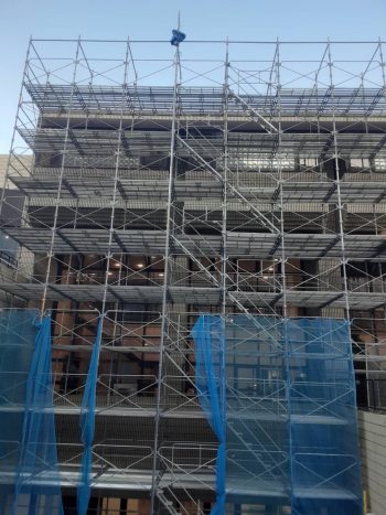 兵庫県神戸市 文化センター足場組立工事